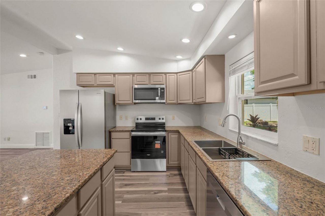 2722 Ingot Place, Sarasota, FL 34235 Photo