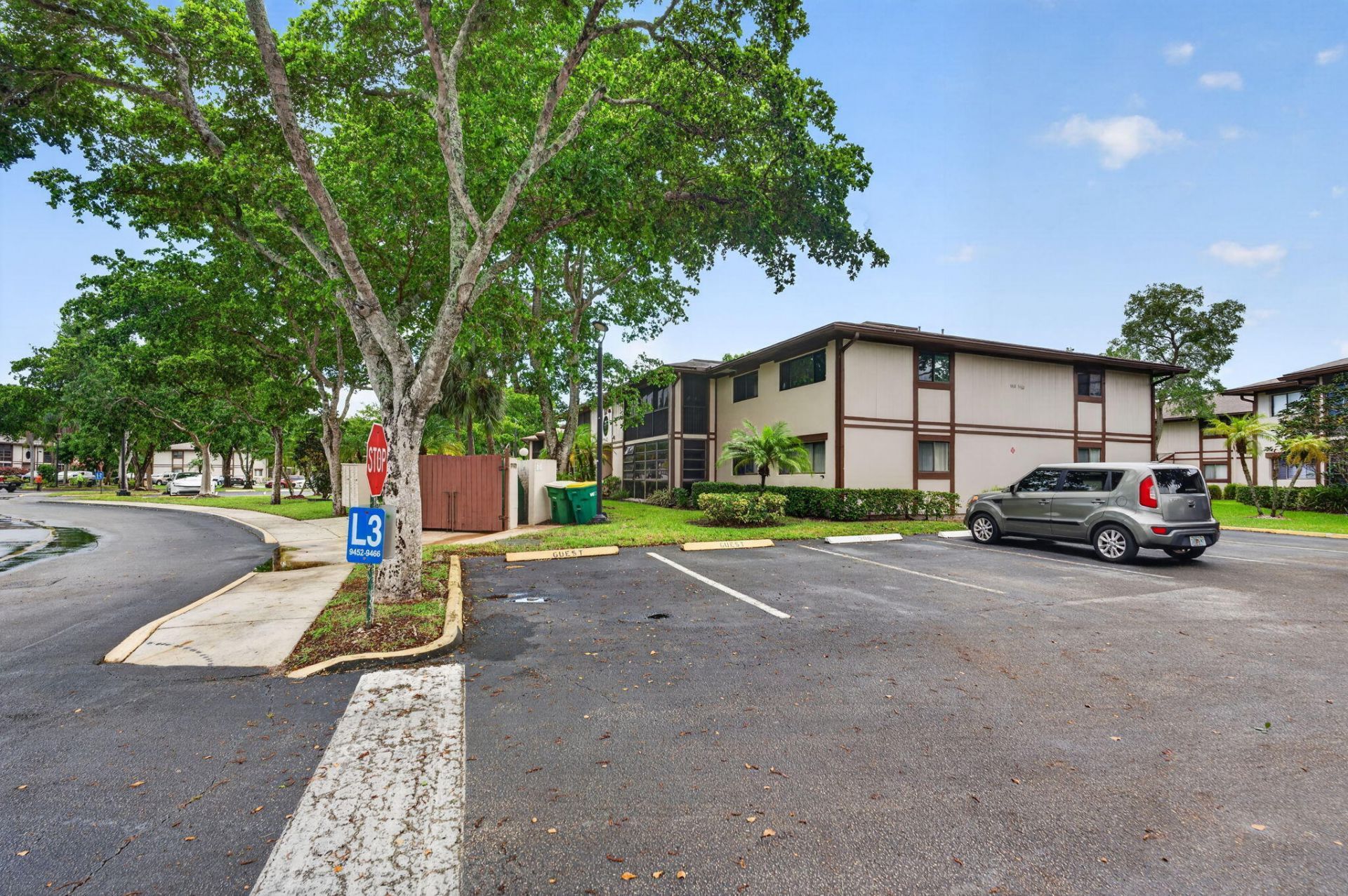 9474 S Belfort Circle, Unit 206, Tamarac, FL 33321 Photo