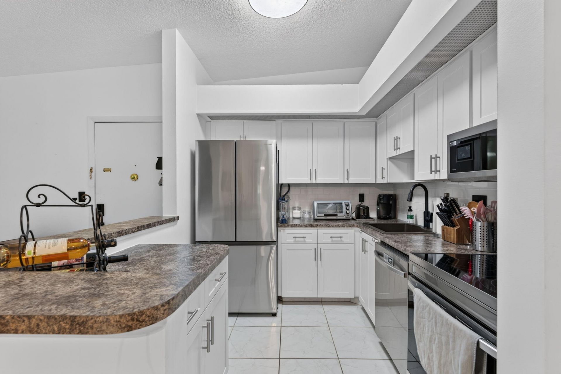9474 S Belfort Circle, Unit 206, Tamarac, FL 33321 Photo