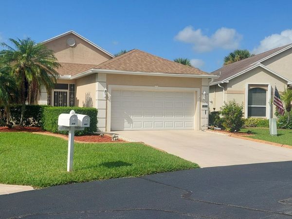 521 NW Galatone Court, Port St. Lucie, FL 34986