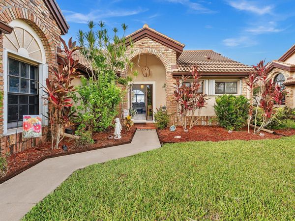 8099 CASSIA Drive, Boynton Beach, FL 33472