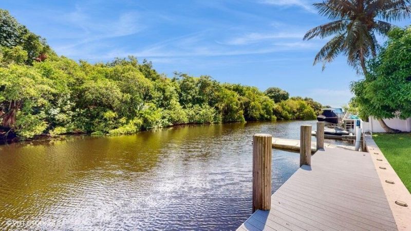 200 SW 6th Avenue, Boca Raton, FL 33486 Photo