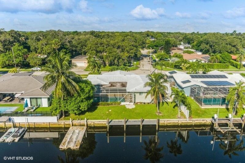 200 SW 6th Avenue, Boca Raton, FL 33486 Photo