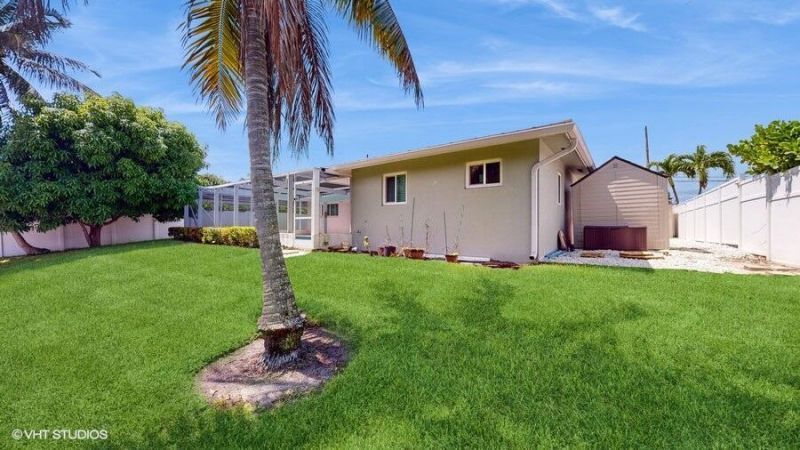 200 SW 6th Avenue, Boca Raton, FL 33486 Photo