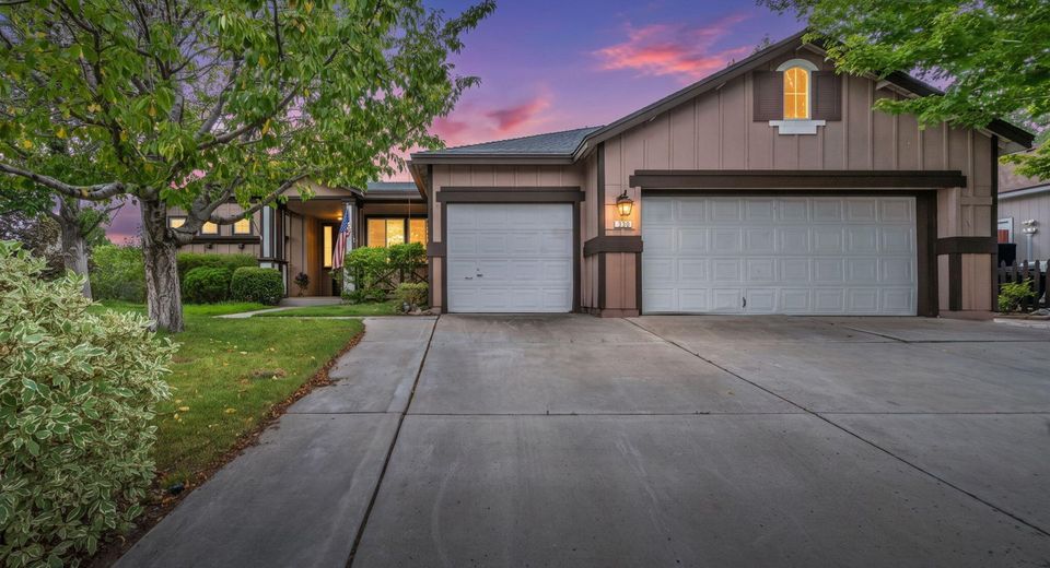 330 Sparrow Hawk Drive, Spanish Springs, NV 89436 Photo