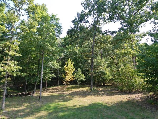 3820 N Bridlewood Drive , Springdale, AR 72764
