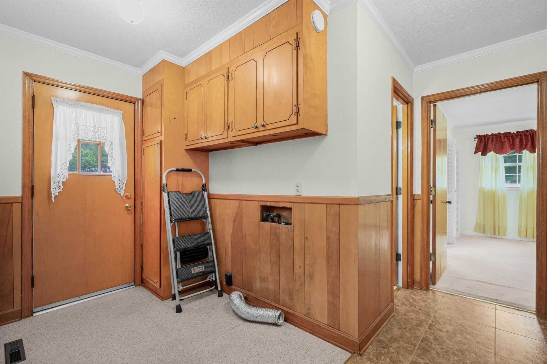 948 Whispering Pines Rd. Photo 17