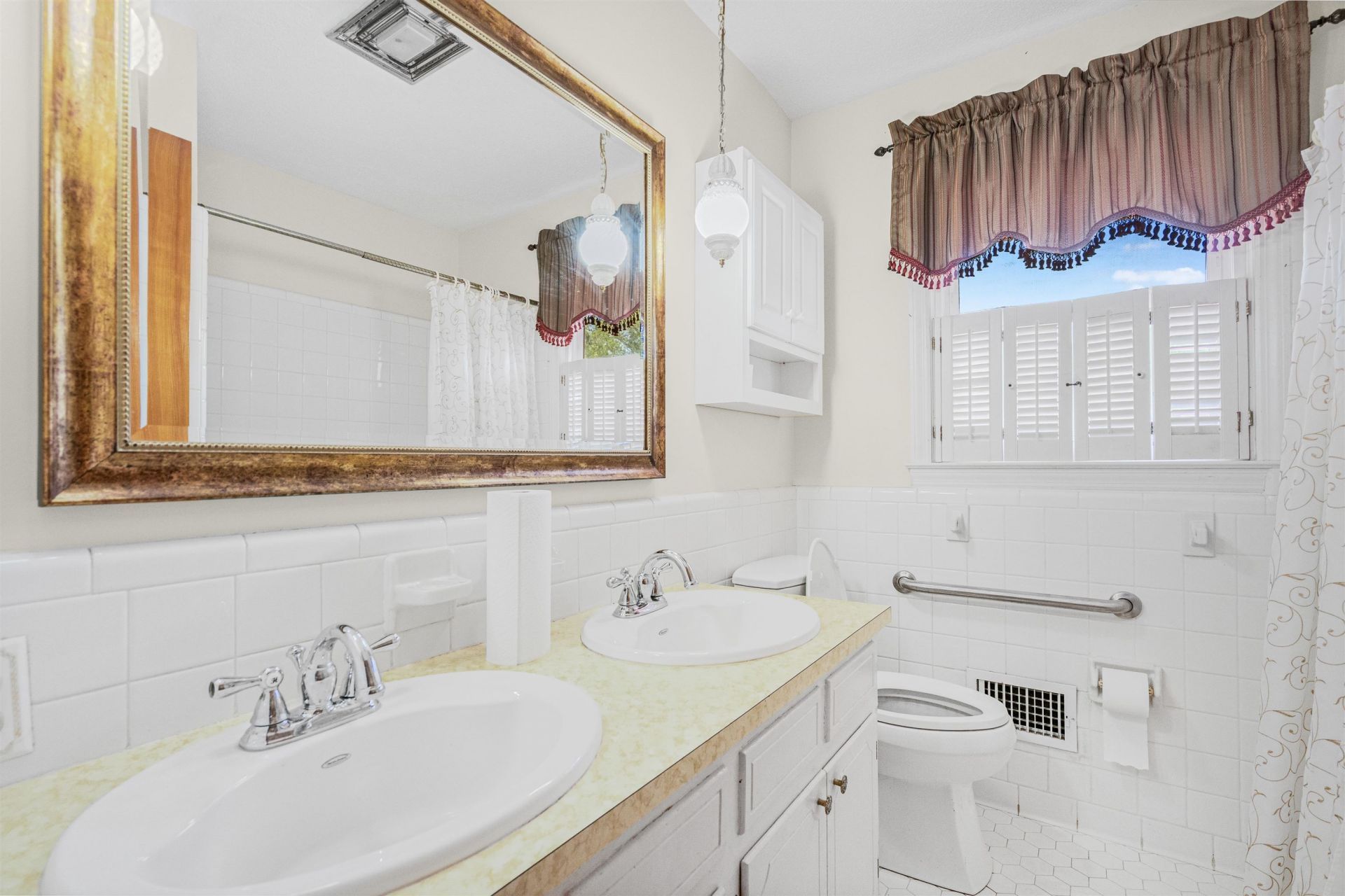 948 Whispering Pines Rd. Photo 21
