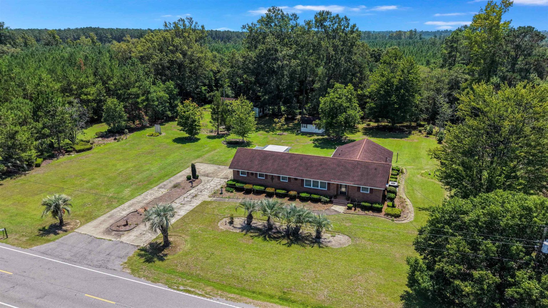 948 Whispering Pines Rd. Photo 26