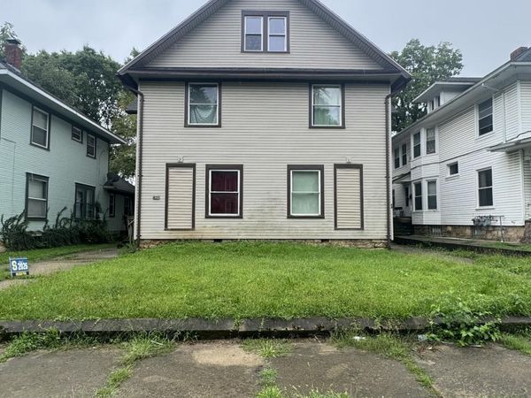 37 E Cassilly Street, Springfield, OH 45504