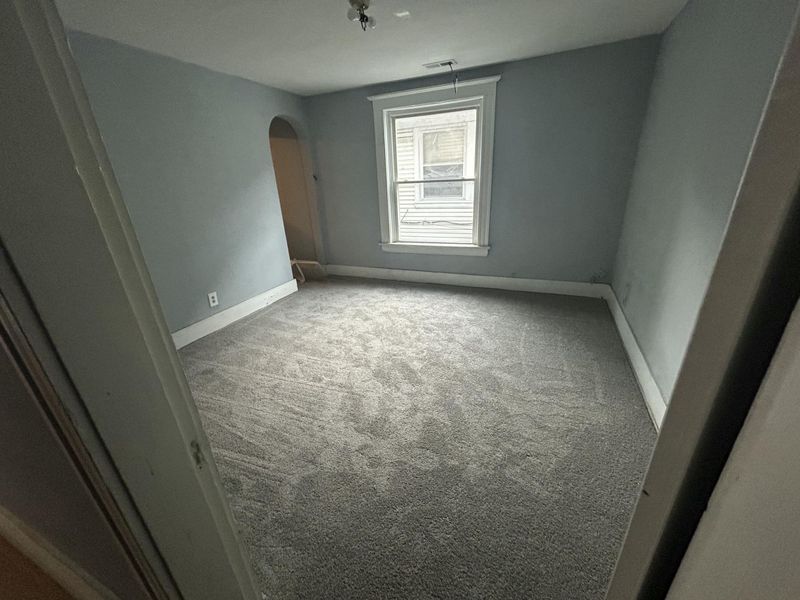 37 E Cassilly Street, Springfield, OH 45504 Photo 8