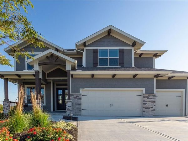 17487 W 163rd Place, Olathe, KS 66062