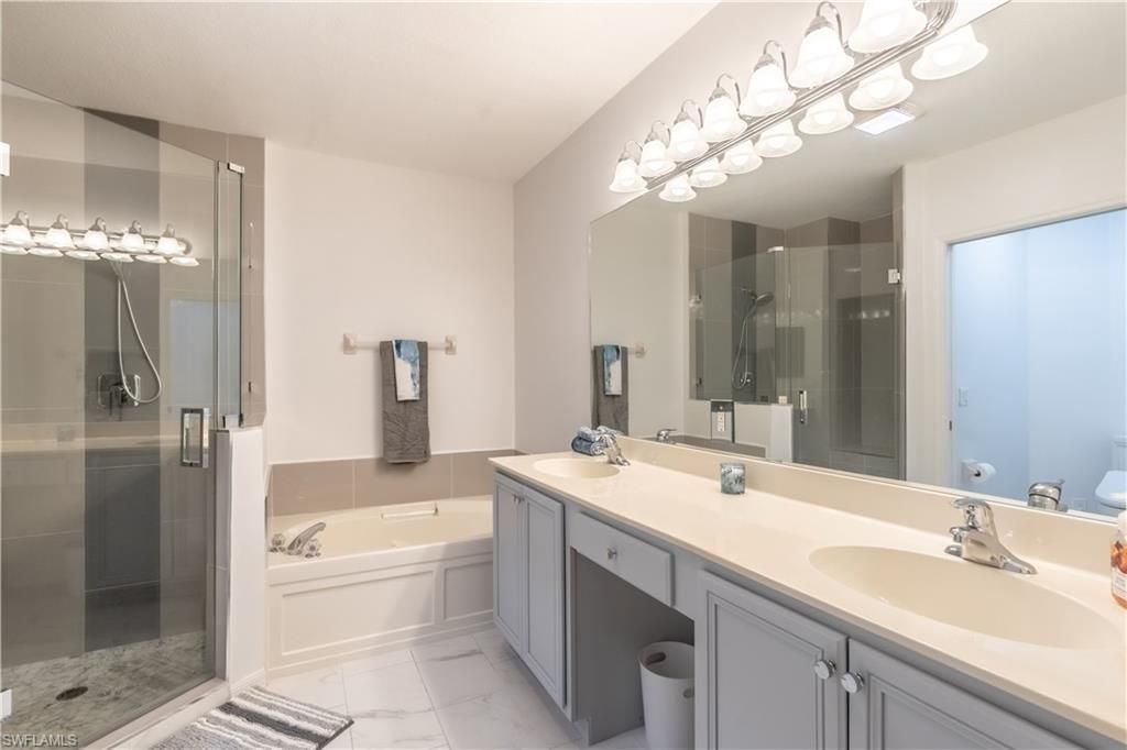6817 Sterling Greens Dr , Unit 102, Naples, FL 34104 Photo