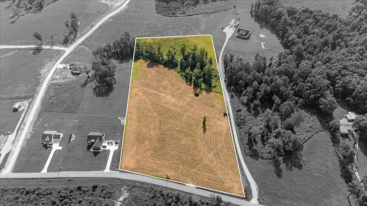 208 Beartown Rd, Loretto, TN 38469 Main Photo