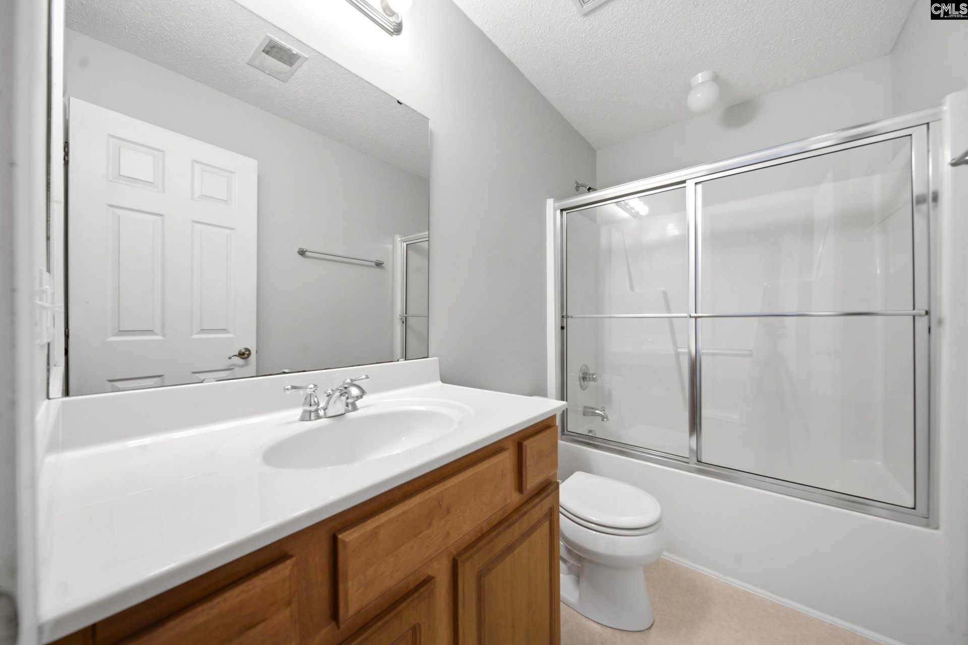 105 Southampton Drive Photo 25