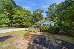 105 Southampton Drive photo 4