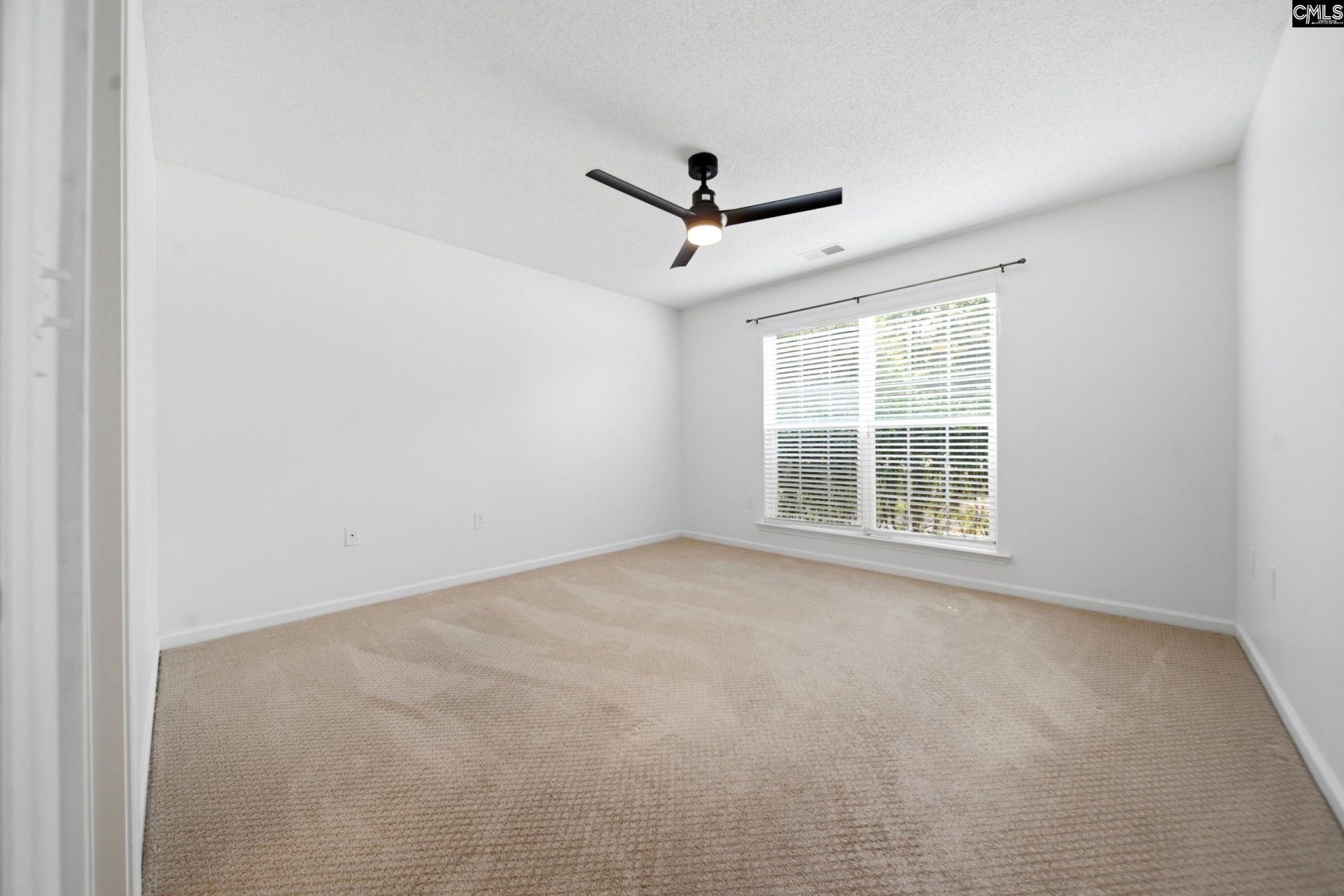 105 Southampton Drive Photo 34