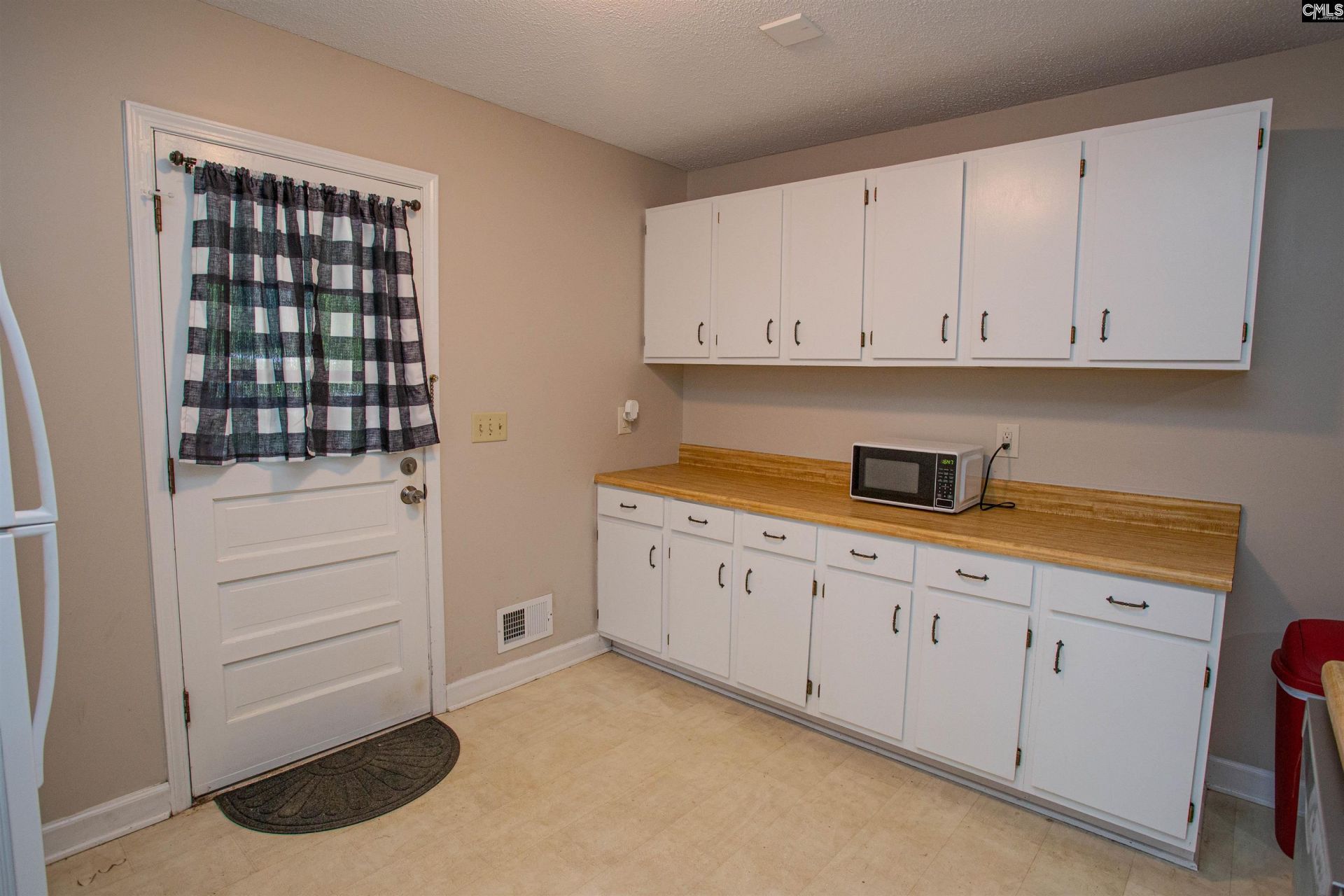 5450 Oakcrest Road Photo 13