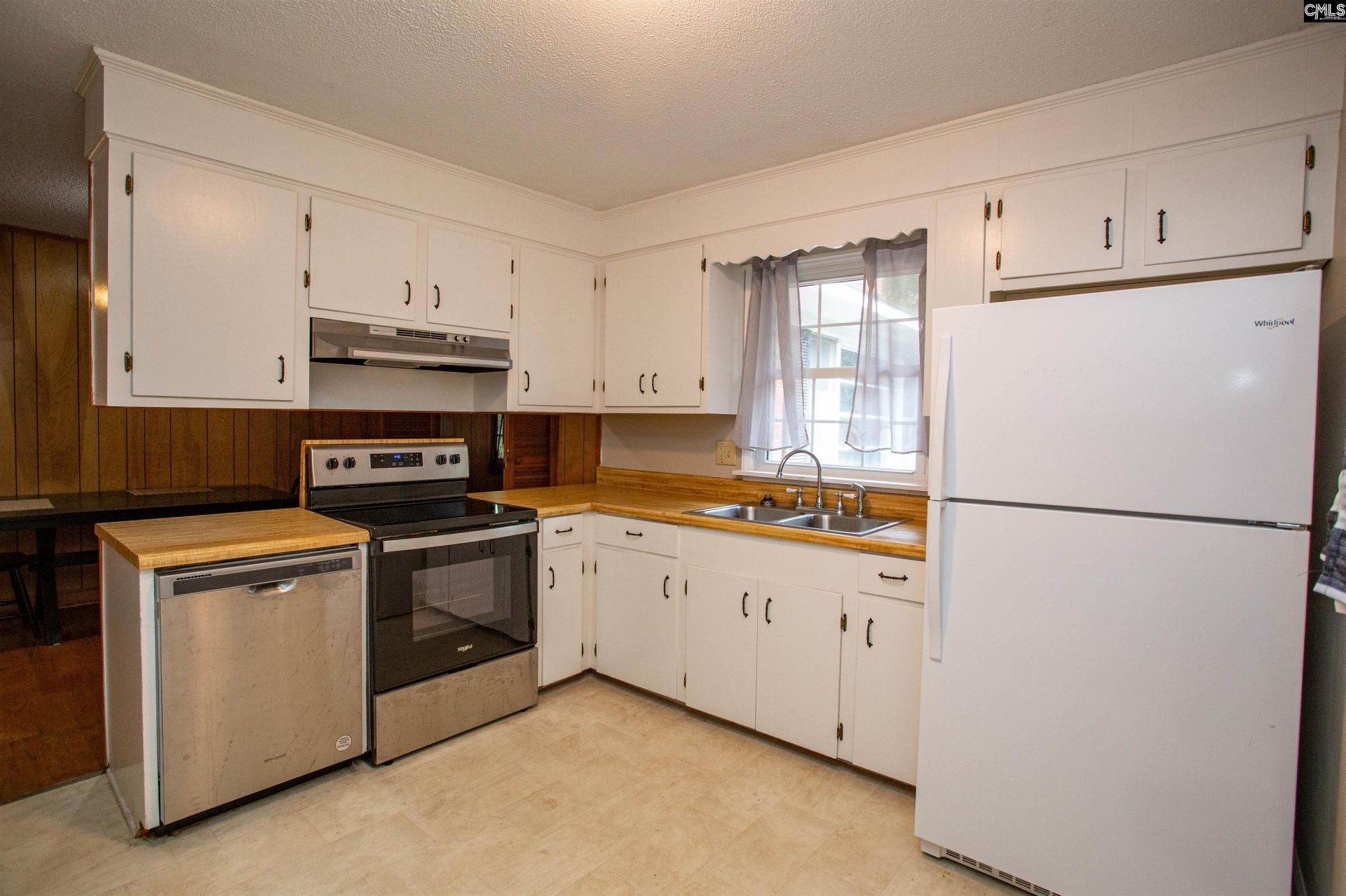 5450 Oakcrest Road Photo 14
