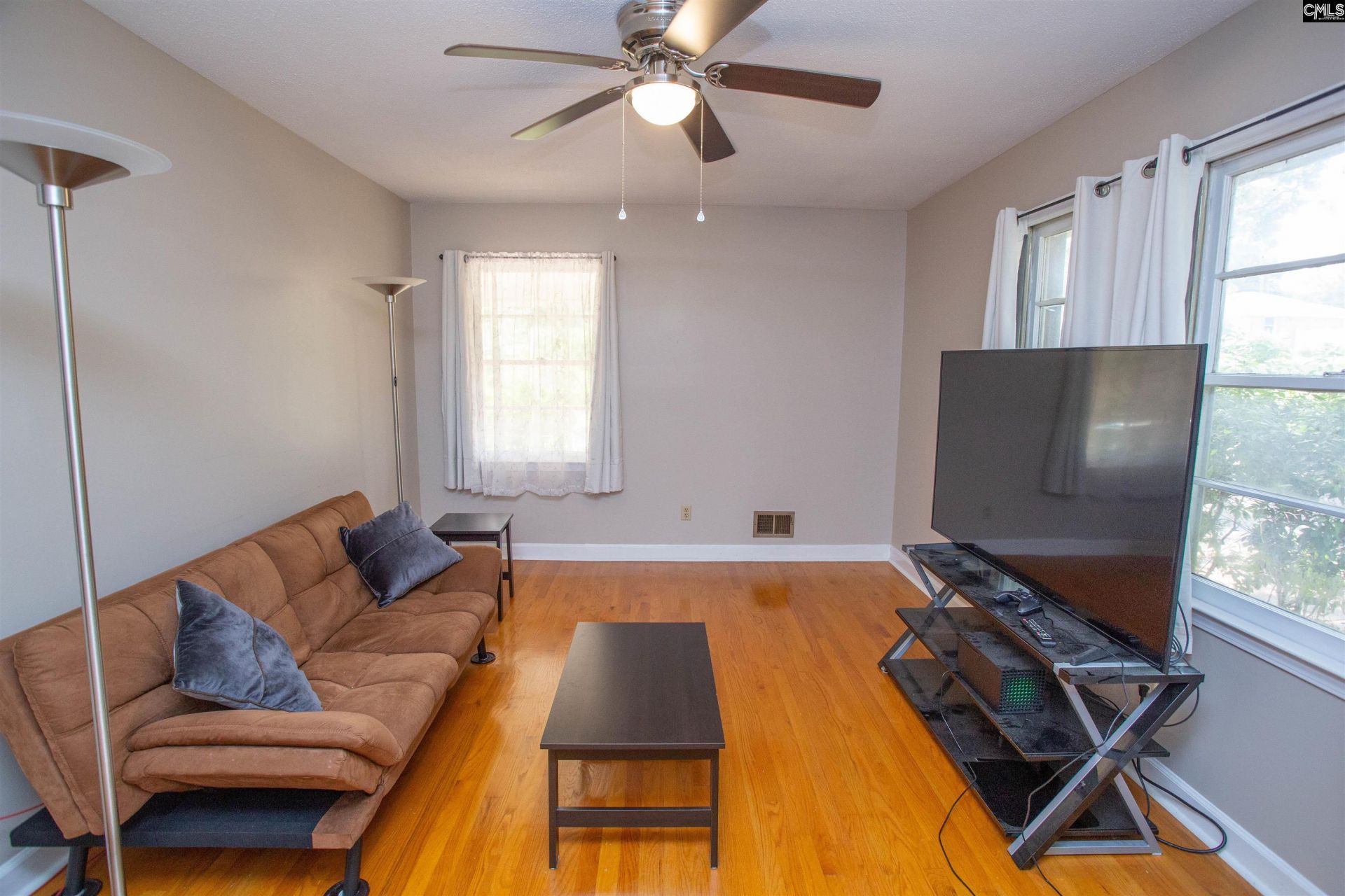 5450 Oakcrest Road Photo 15