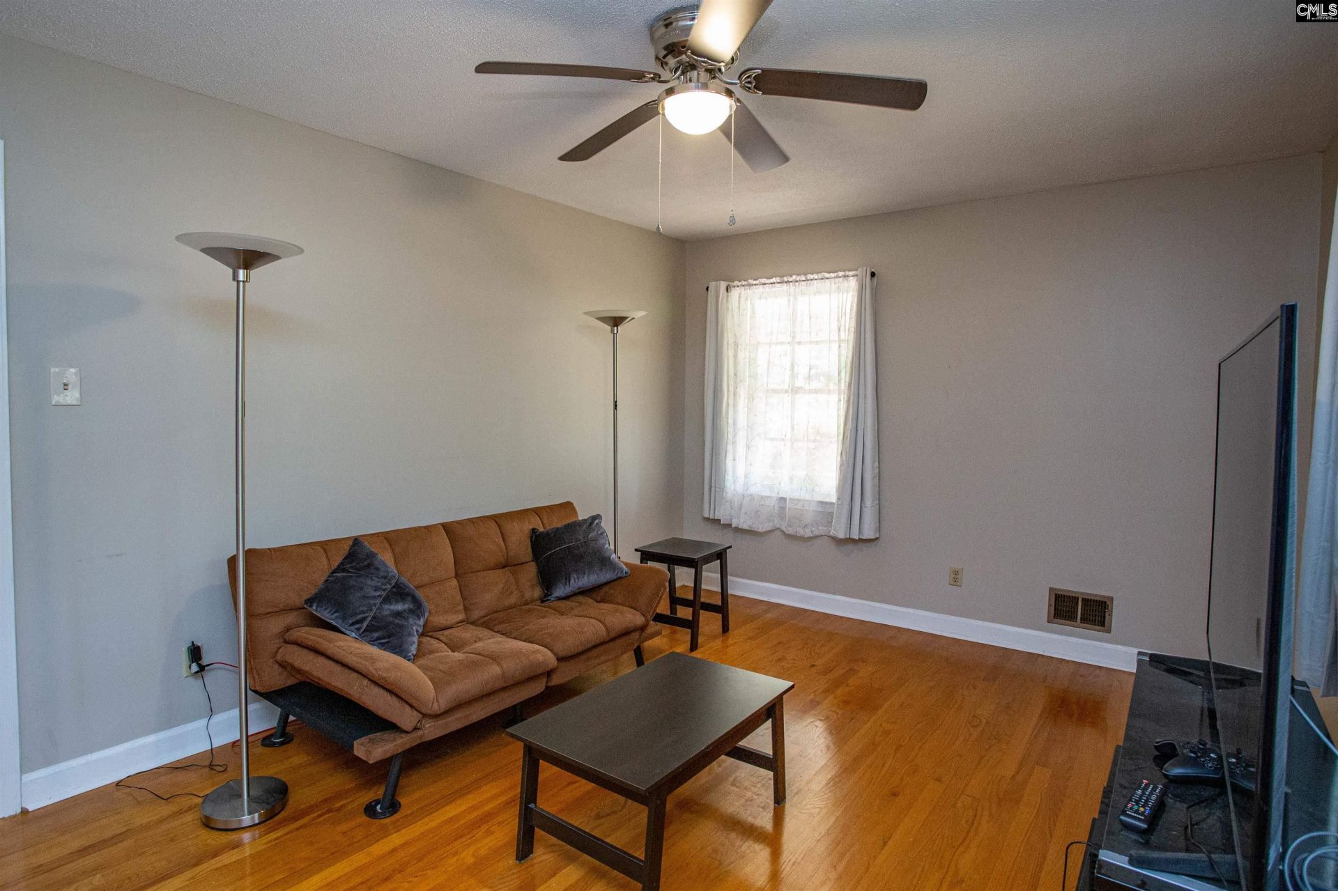 5450 Oakcrest Road Photo 21