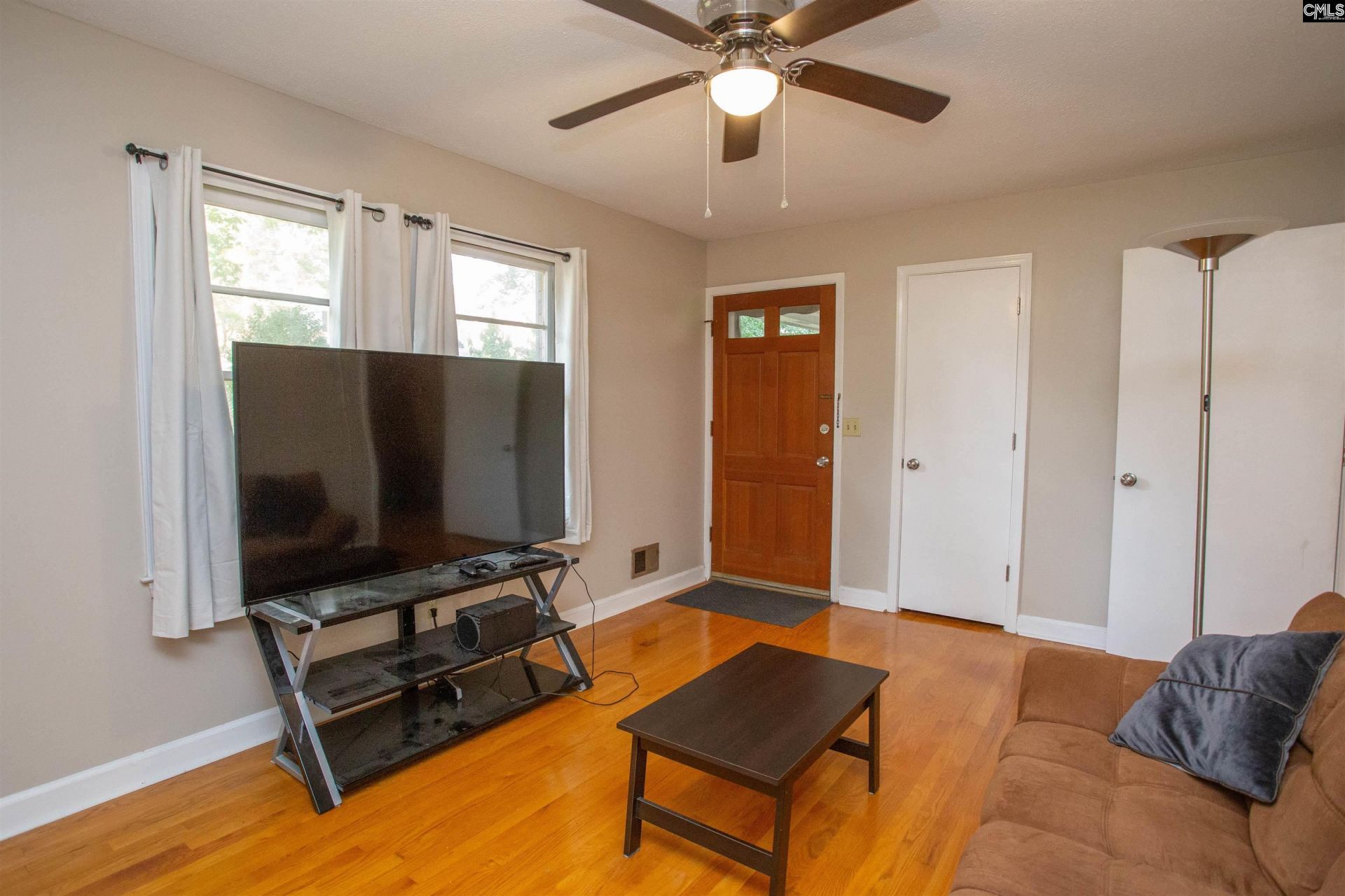 5450 Oakcrest Road Photo 25