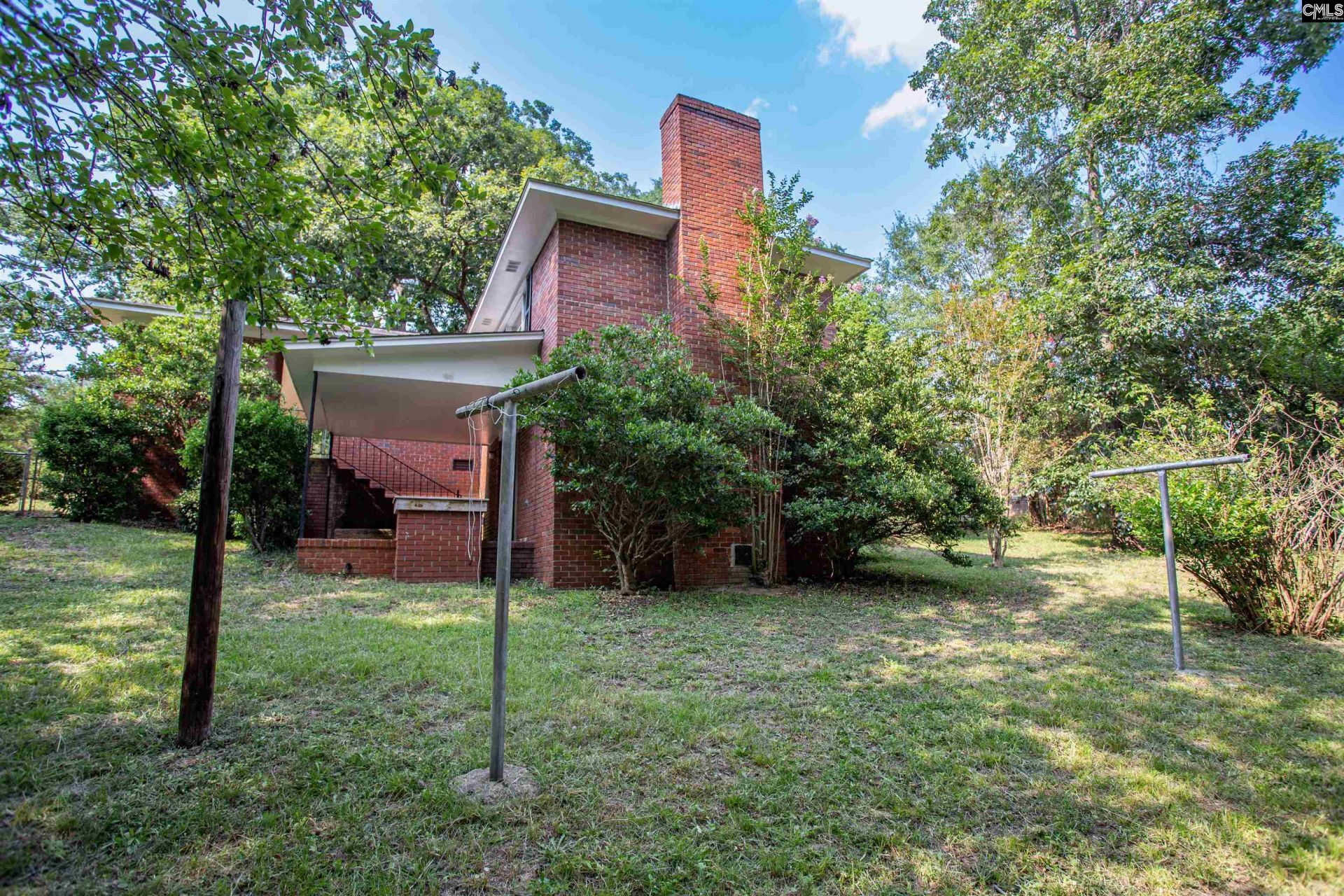 5450 Oakcrest Road Photo 5