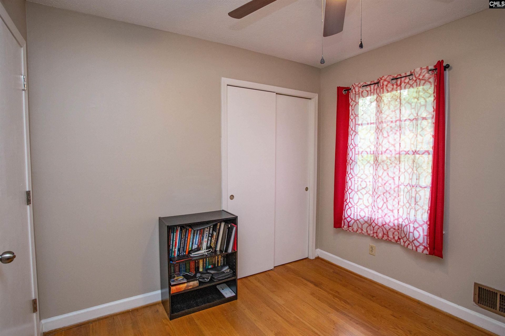 5450 Oakcrest Road Photo 55