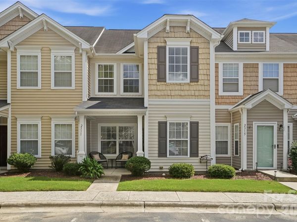 2311 Crosscut Drive , Charlotte, NC 28214