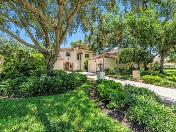 1524 BRIGHTWATERS BOULEVARD NE, ST PETERSBURG, FL 33704