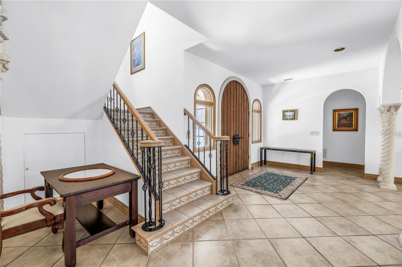 1524 Brightwaters Boulevard Ne, Saint Petersburg, FL 33704 Photo