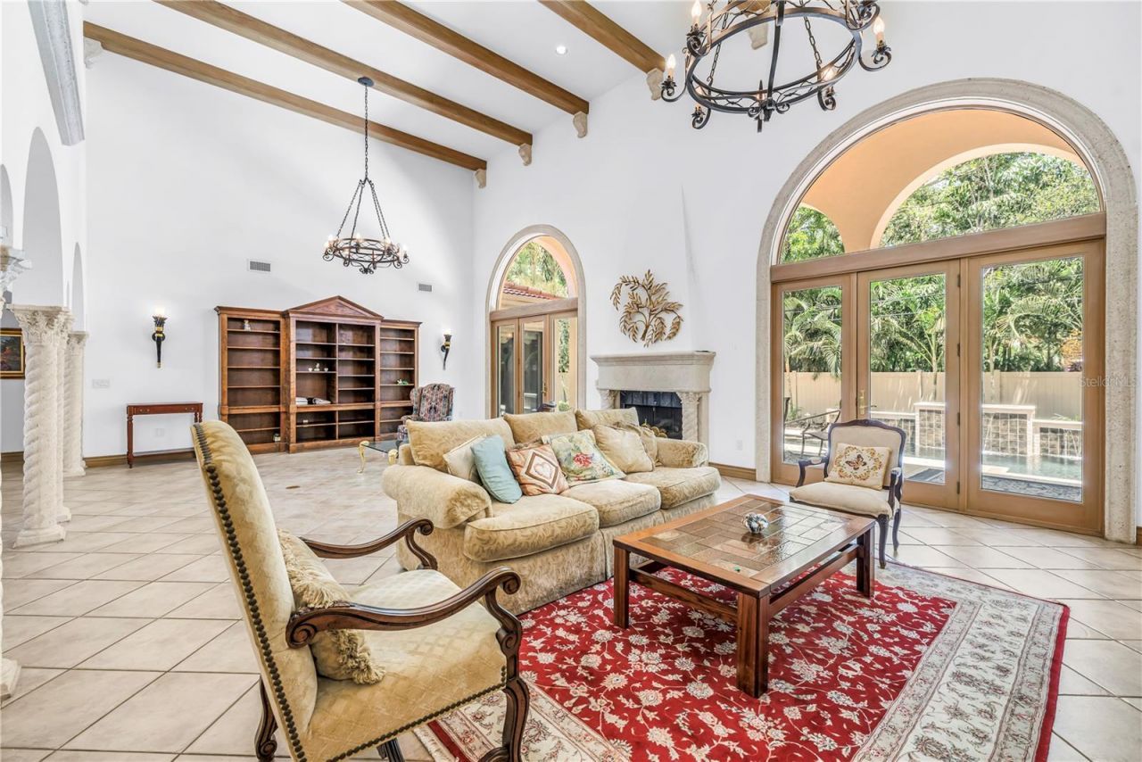 1524 Brightwaters Boulevard Ne, Saint Petersburg, FL 33704 Photo