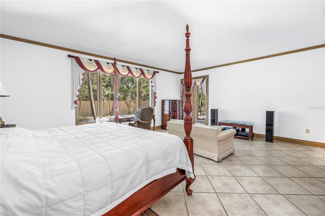 1524 Brightwaters Boulevard Ne, Saint Petersburg, FL 33704 Photo