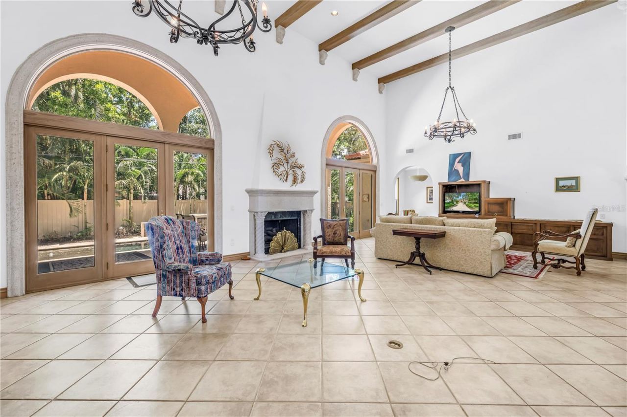 1524 Brightwaters Boulevard Ne, Saint Petersburg, FL 33704 Photo