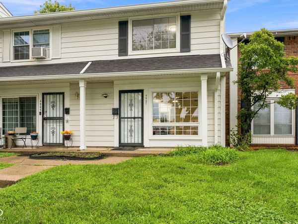 4907 Mount Vernon Drive , Indianapolis, IN 46227