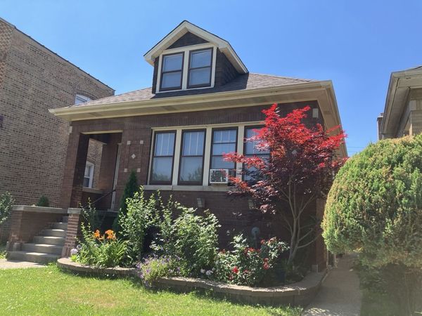 5705 W Melrose Street , Chicago, IL 60634