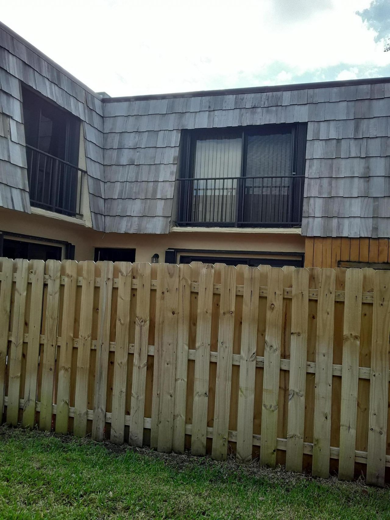 2403 N Waterside Drive, Lake Worth Beach, FL 33461 Photo