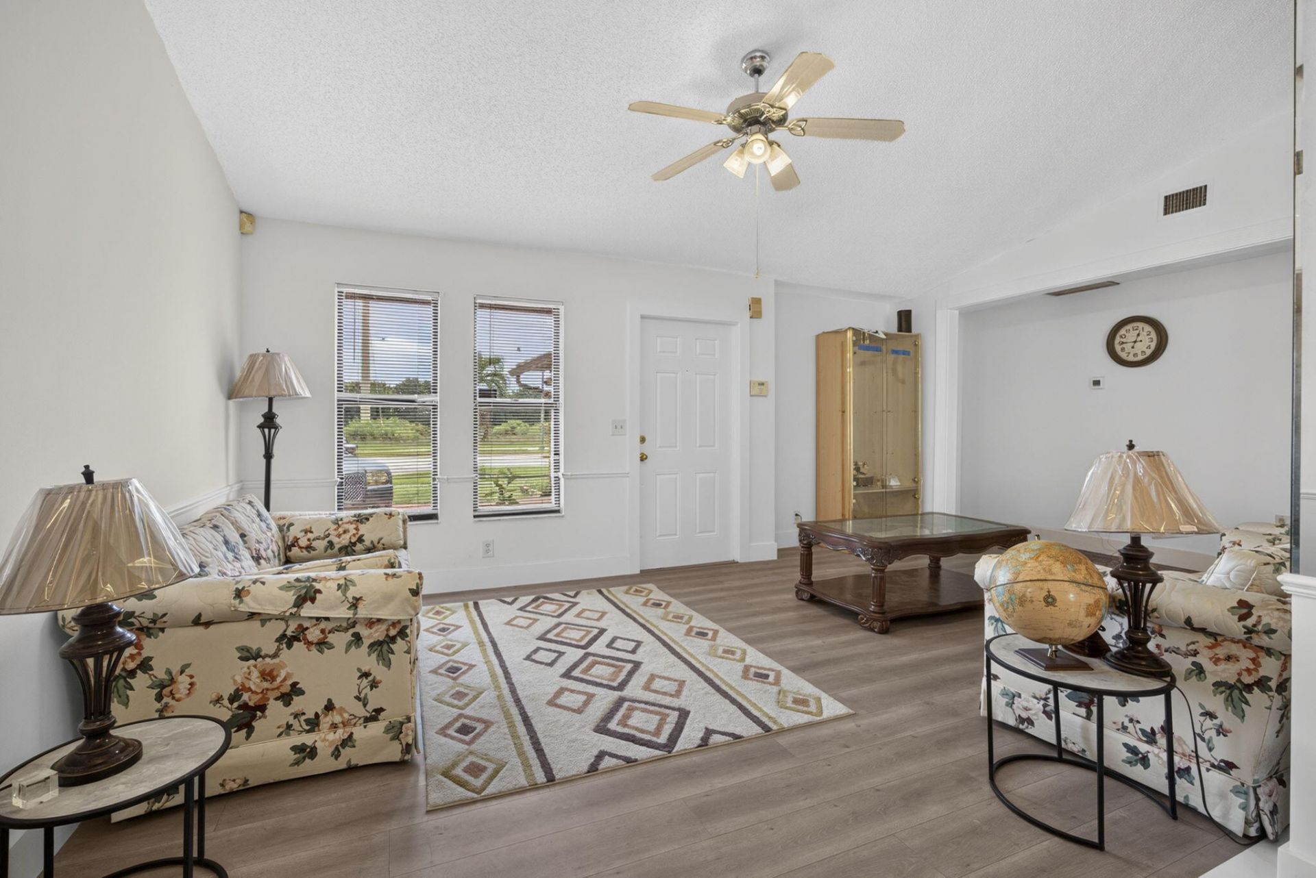 254 La Mancha Avenue, Royal Palm Beach, FL 33411 Photo
