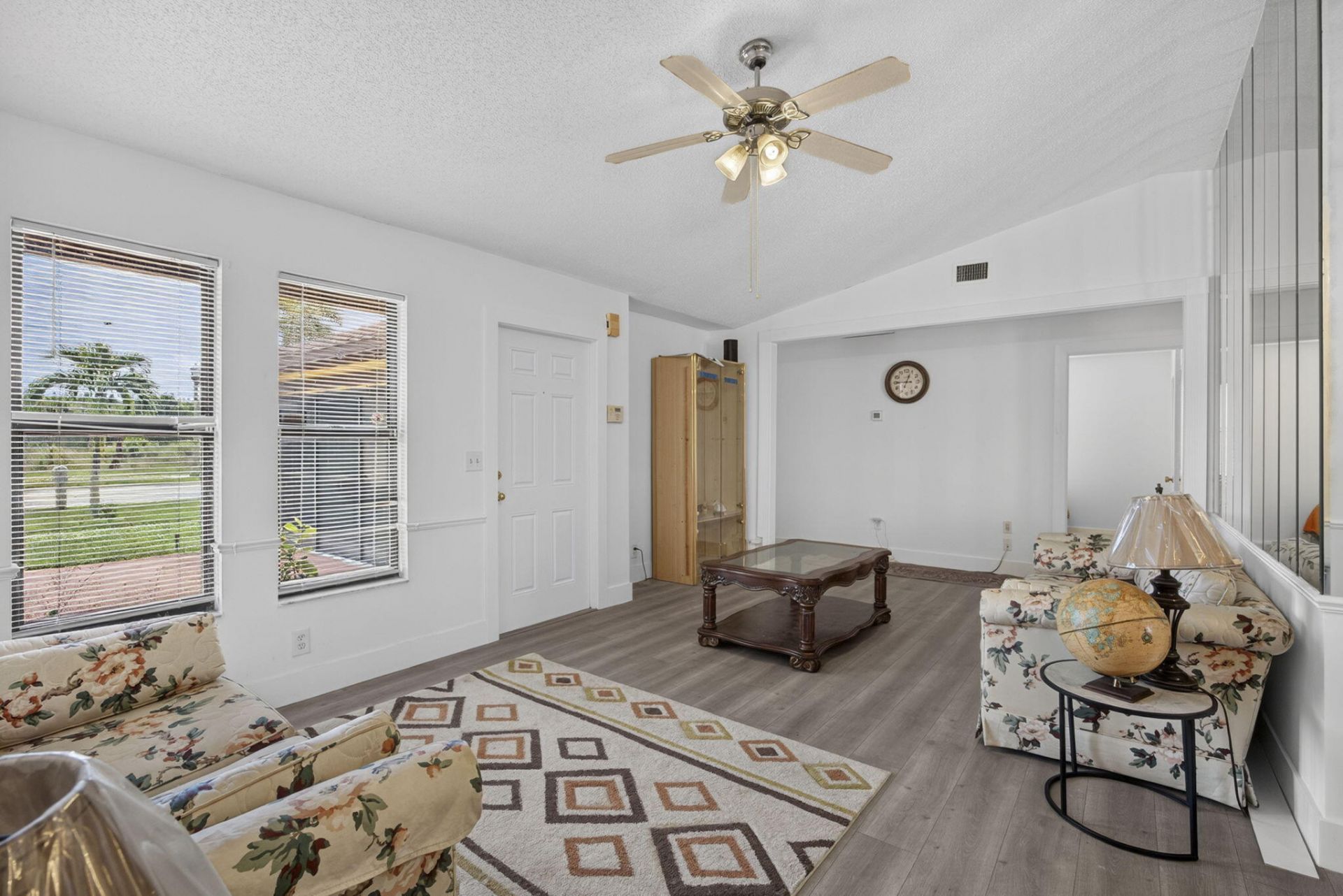 254 La Mancha Avenue, Royal Palm Beach, FL 33411 Photo