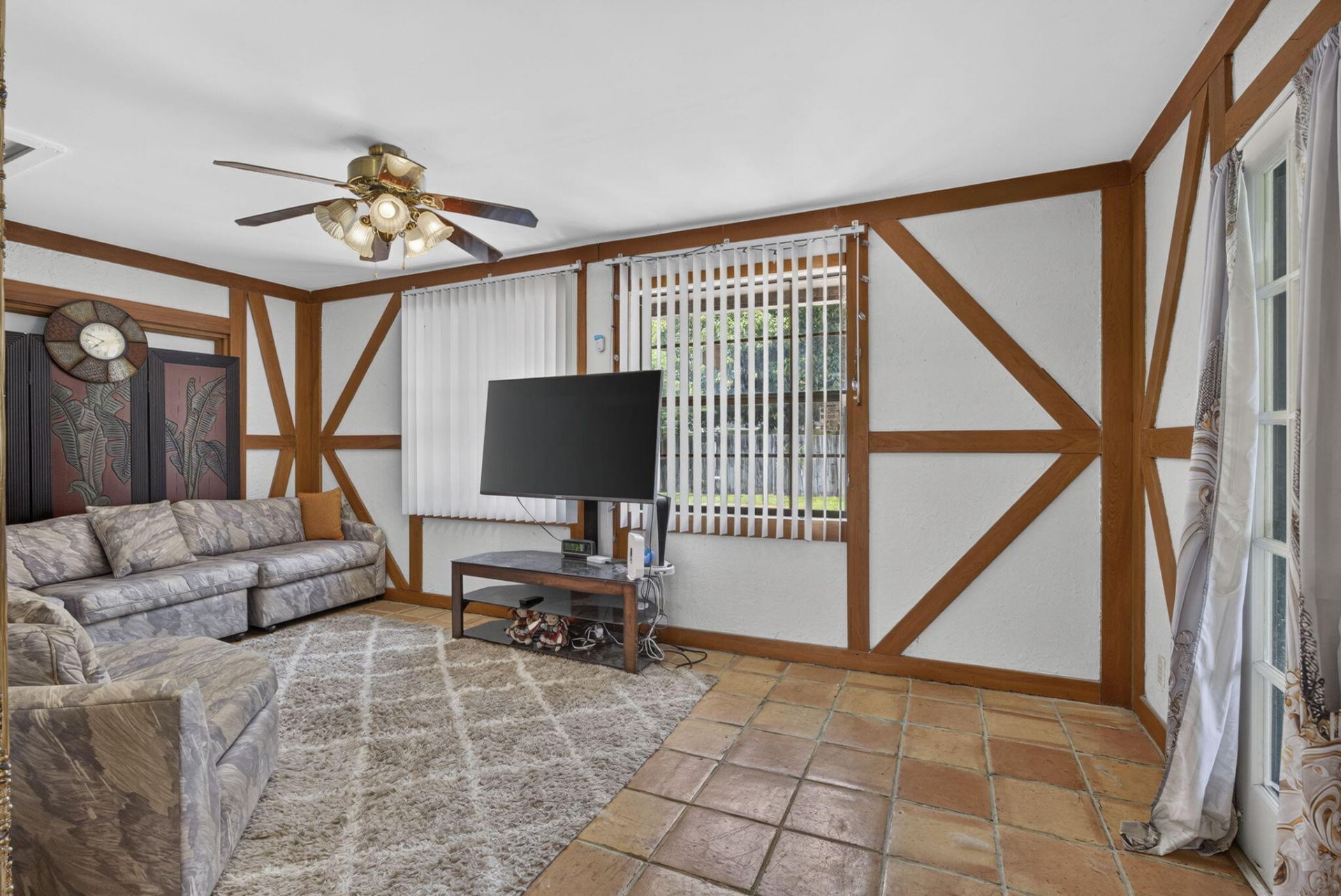 254 La Mancha Avenue, Royal Palm Beach, FL 33411 Photo