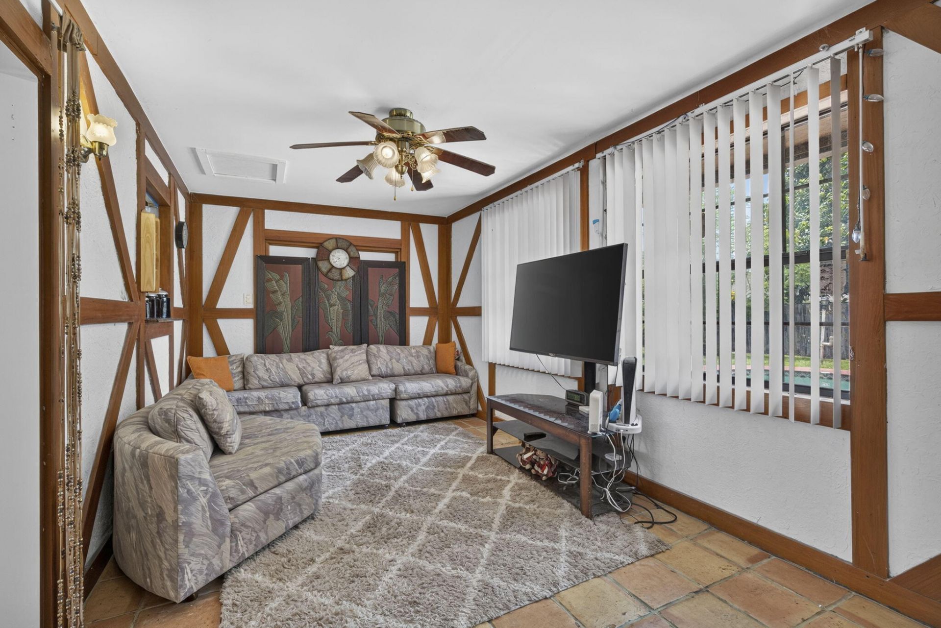 254 La Mancha Avenue, Royal Palm Beach, FL 33411 Photo