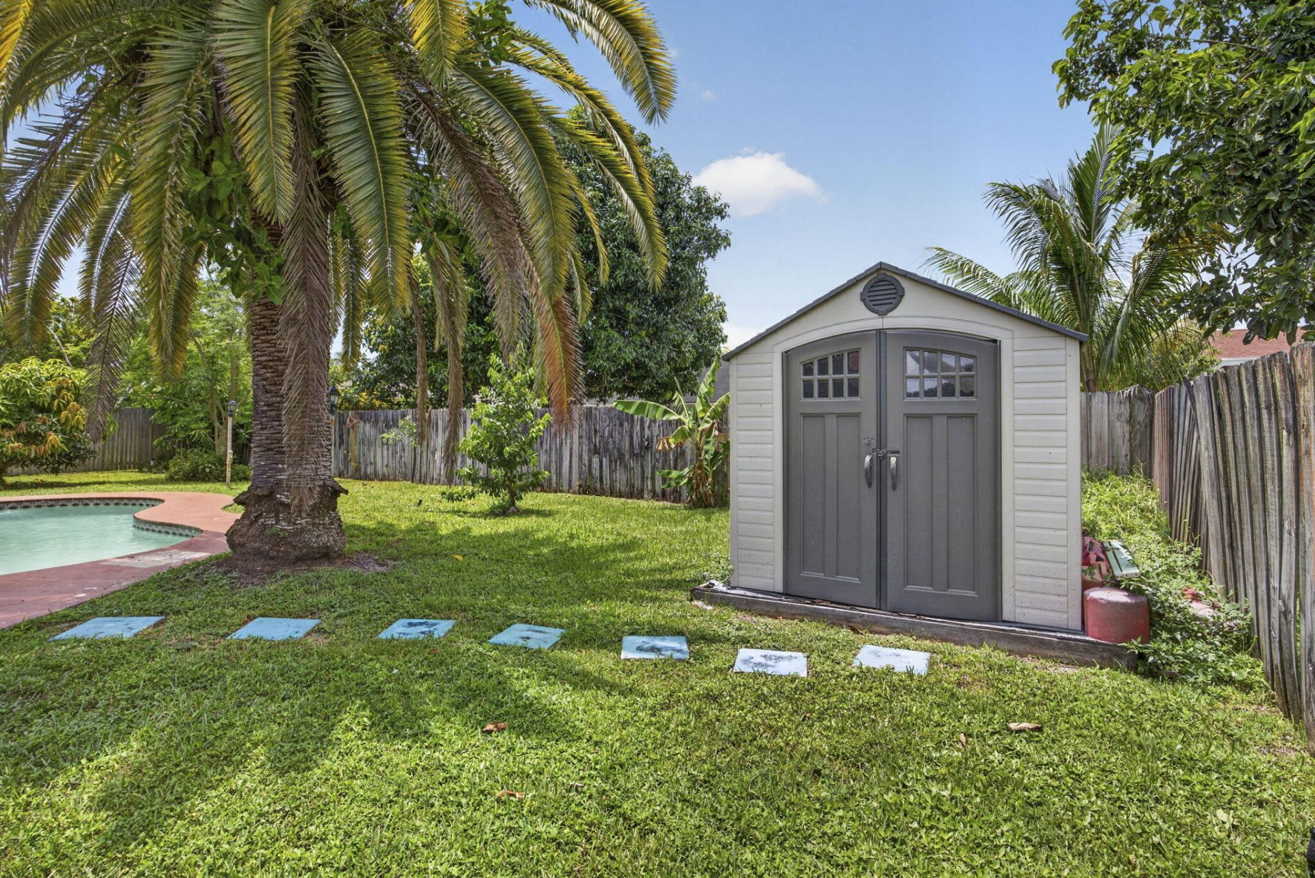 254 La Mancha Avenue, Royal Palm Beach, FL 33411 Photo