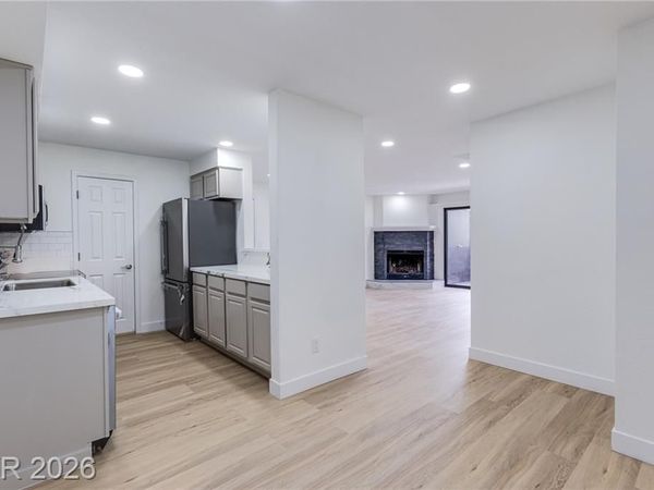 2451 N Rainbow Boulevard , Unit 2065, Las Vegas, NV 89108