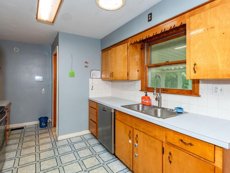 4 Frederick Place , Medway, OH 45341 Photo 16