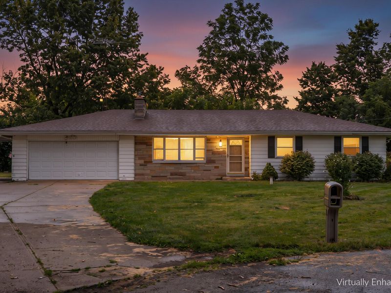4 Frederick Place , Medway, OH 45341 Photo 3