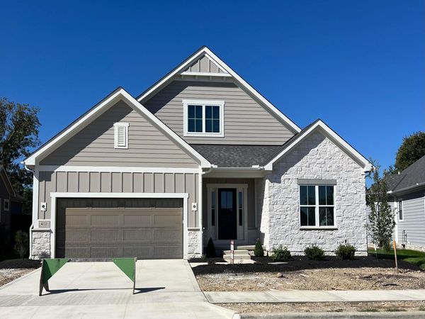 4122 Captains Circle, Lewis Center, OH 43035