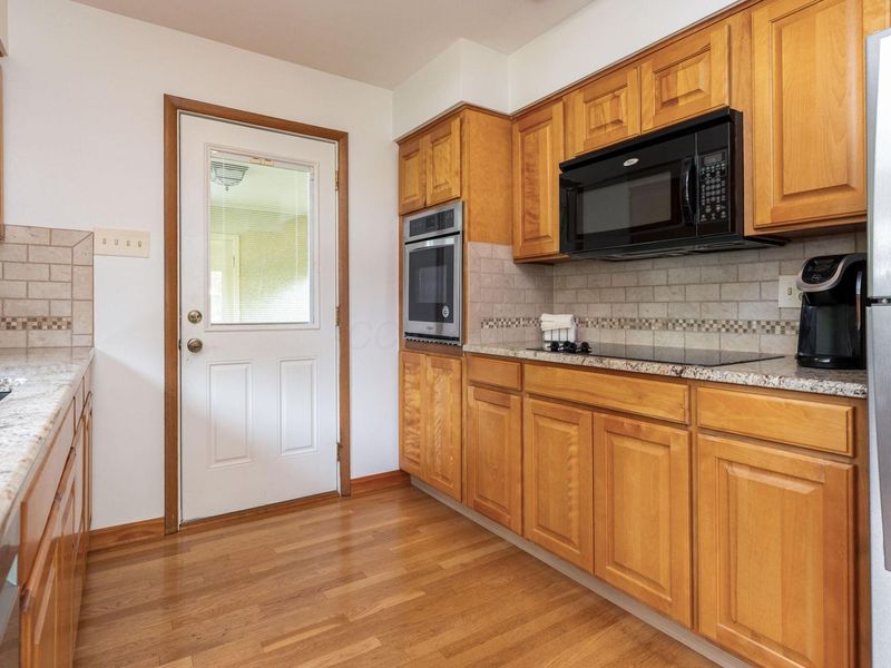 2031 Haviland Road, Columbus, OH 43220 Photo 13