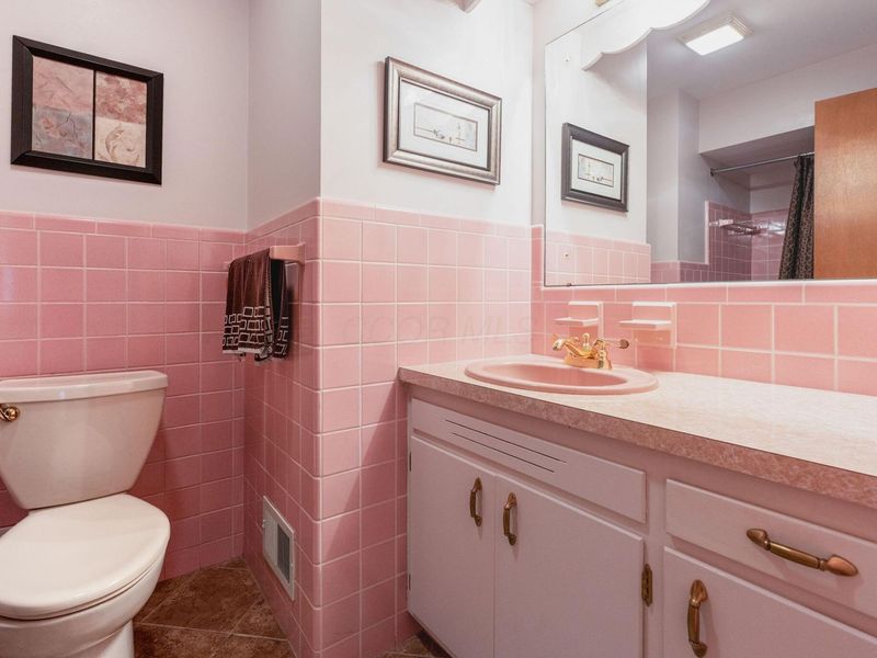 2031 Haviland Road, Columbus, OH 43220 Photo 24