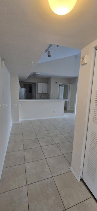 2600 S University Dr , Unit 325, Davie, FL 33328 Photo