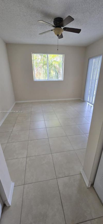 2600 S University Dr , Unit 325, Davie, FL 33328 Photo